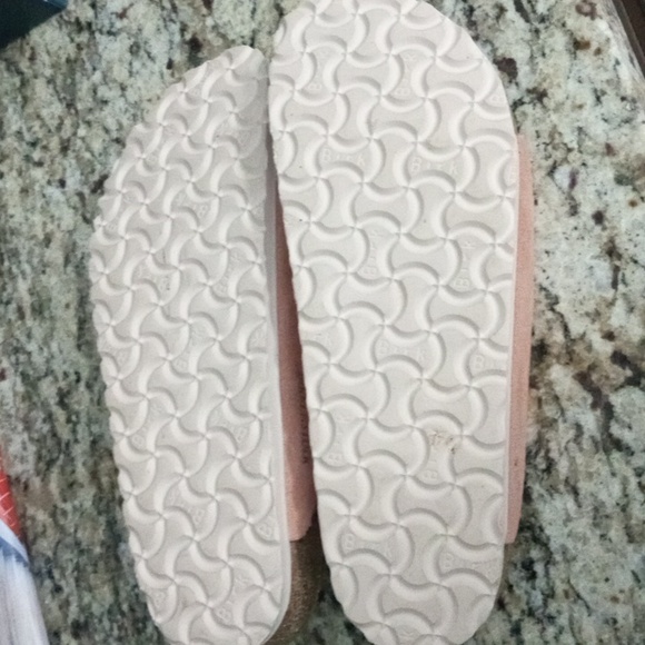 NEW Birkenstock - Picture 3 of 3